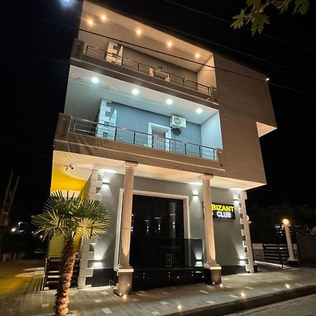 Hotel Bizant Permet Ngoại thất bức ảnh