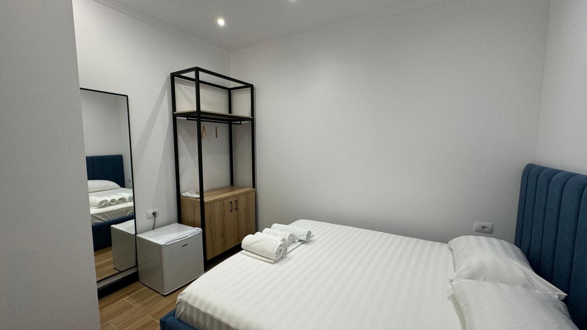 Hotel Bizant Permet Ngoại thất bức ảnh