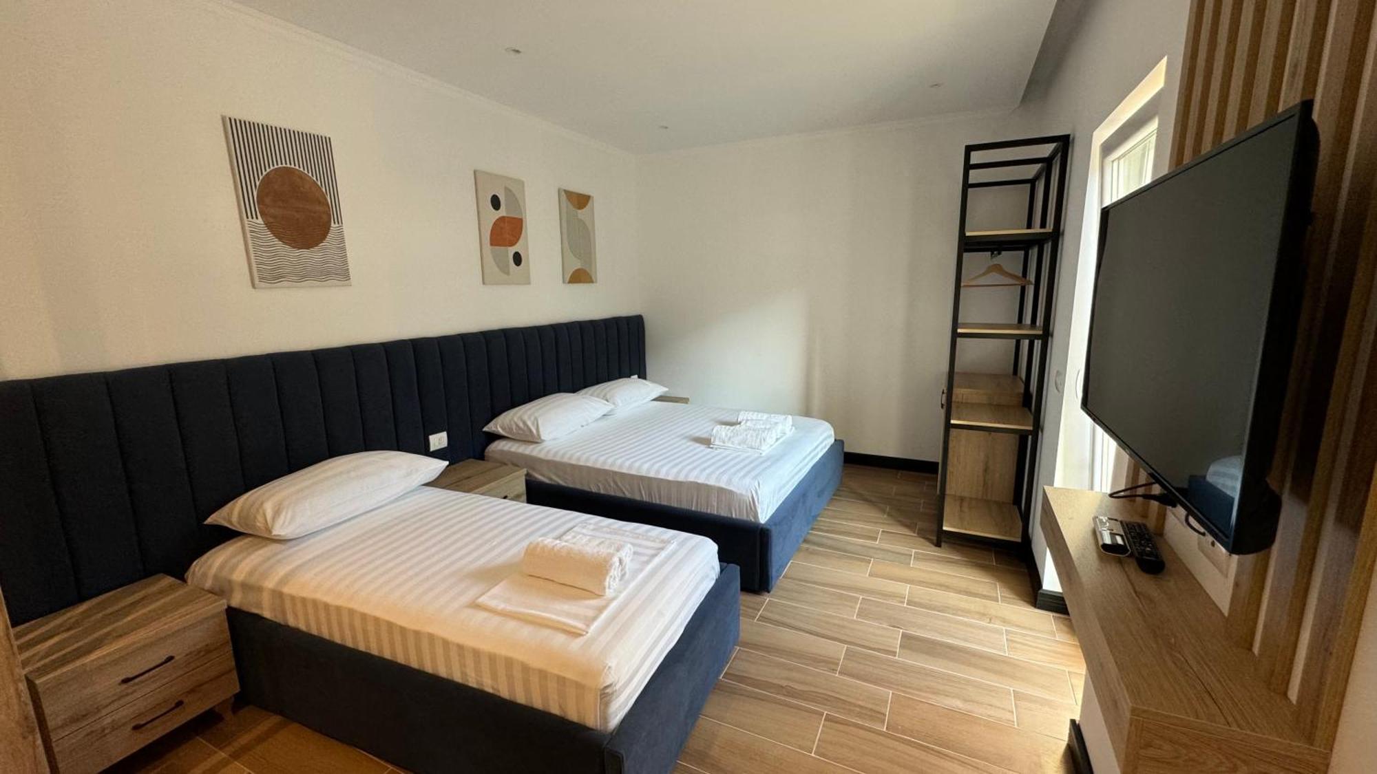 Hotel Bizant Permet Ngoại thất bức ảnh