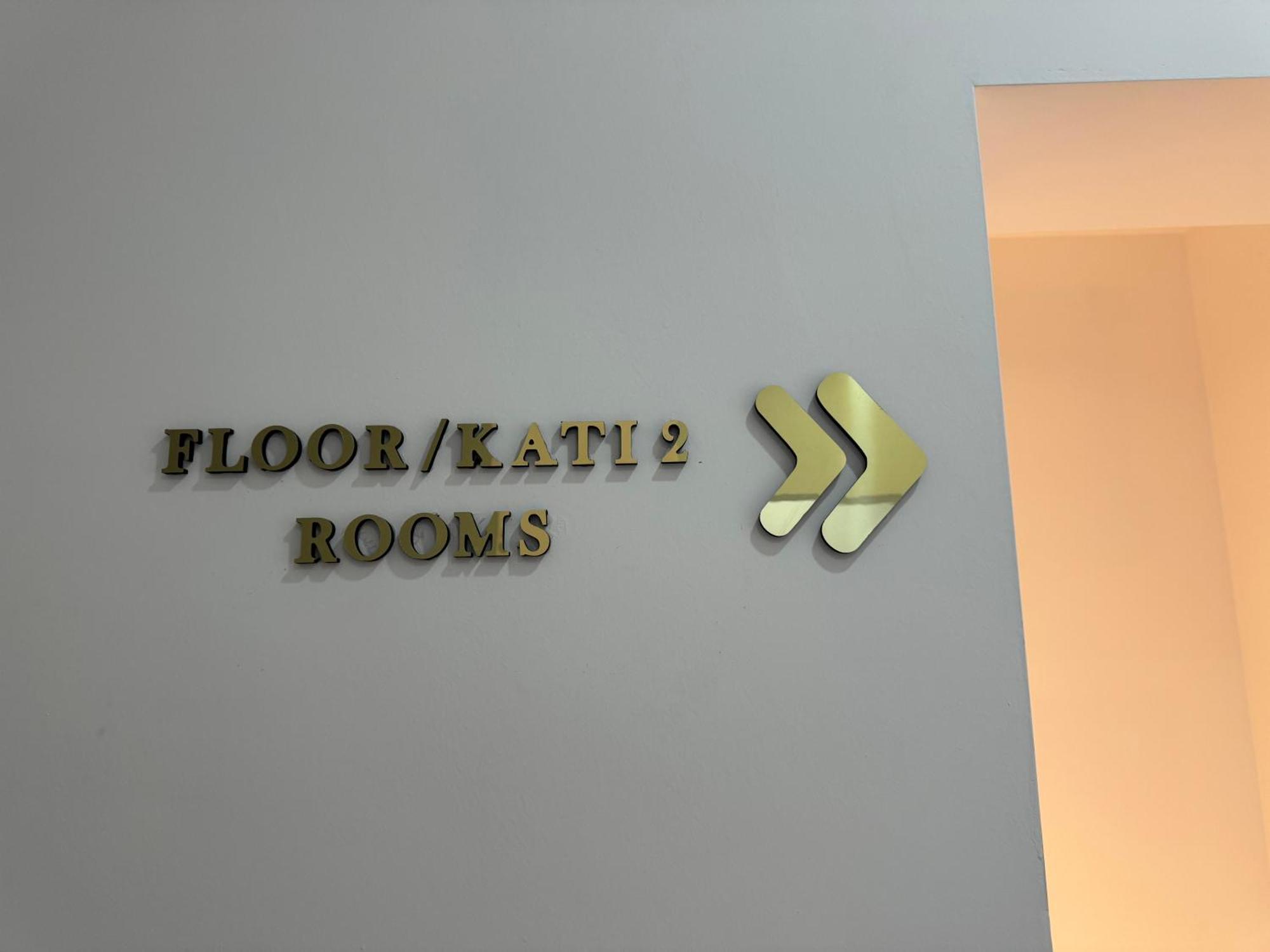 Hotel Bizant Permet Ngoại thất bức ảnh