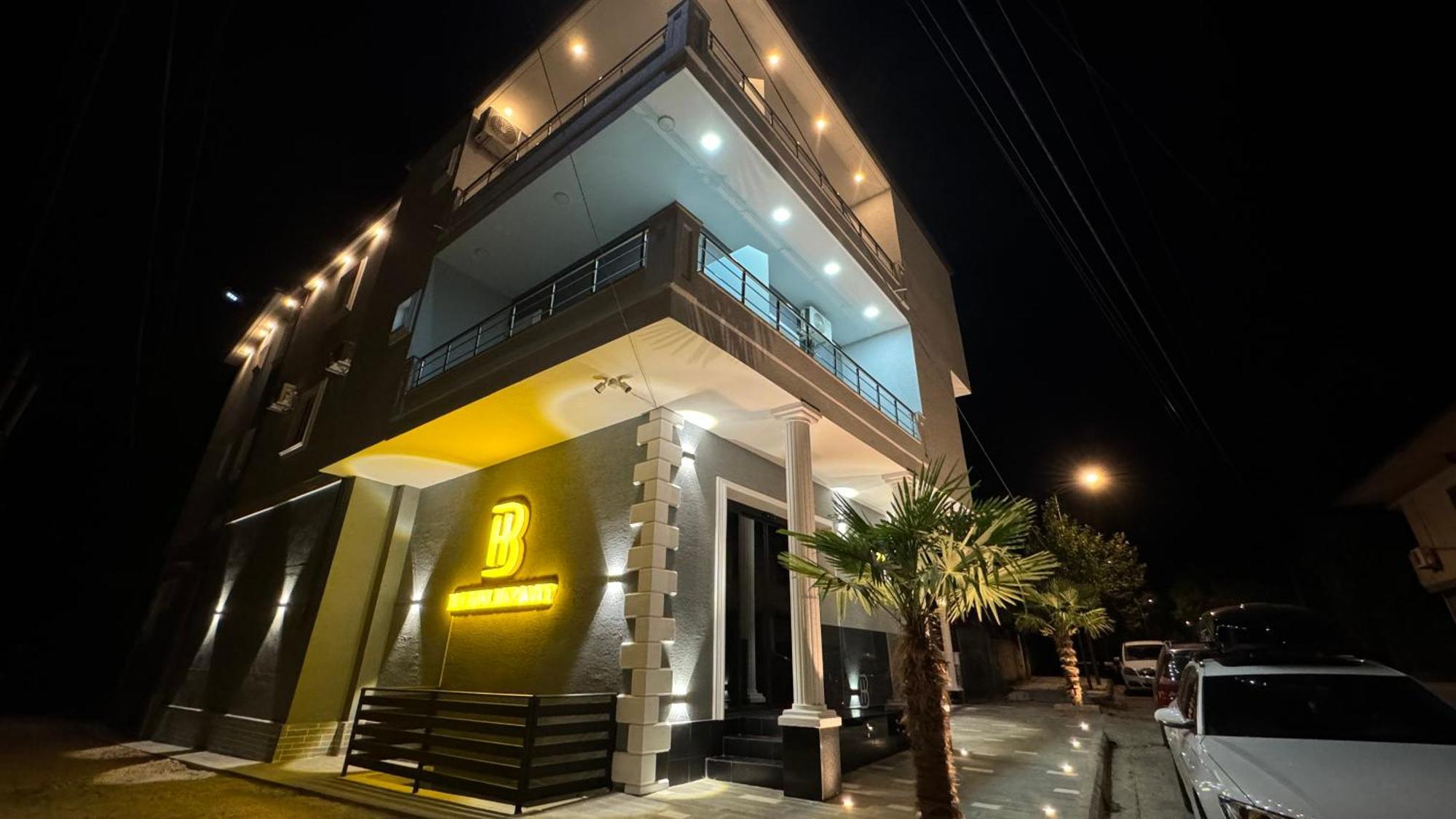 Hotel Bizant Permet Ngoại thất bức ảnh