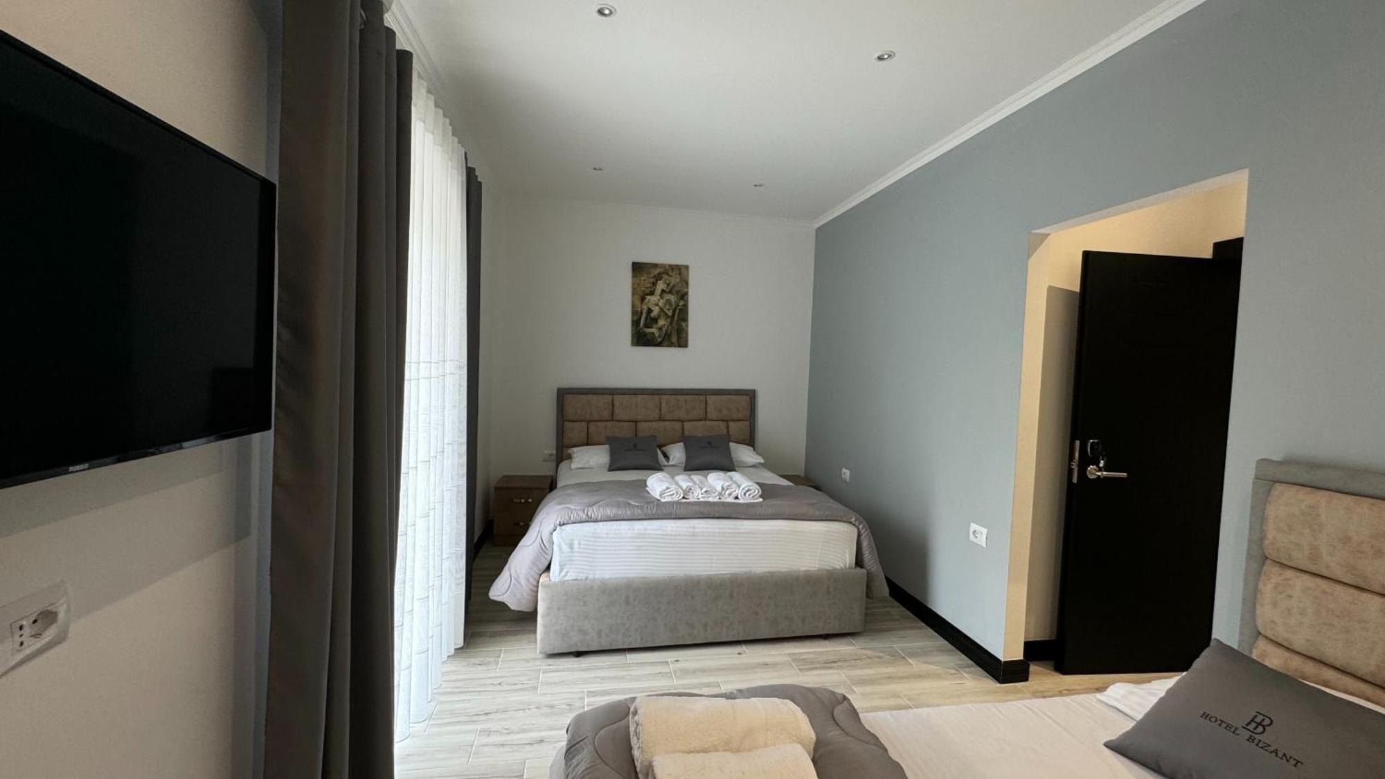 Hotel Bizant Permet Ngoại thất bức ảnh