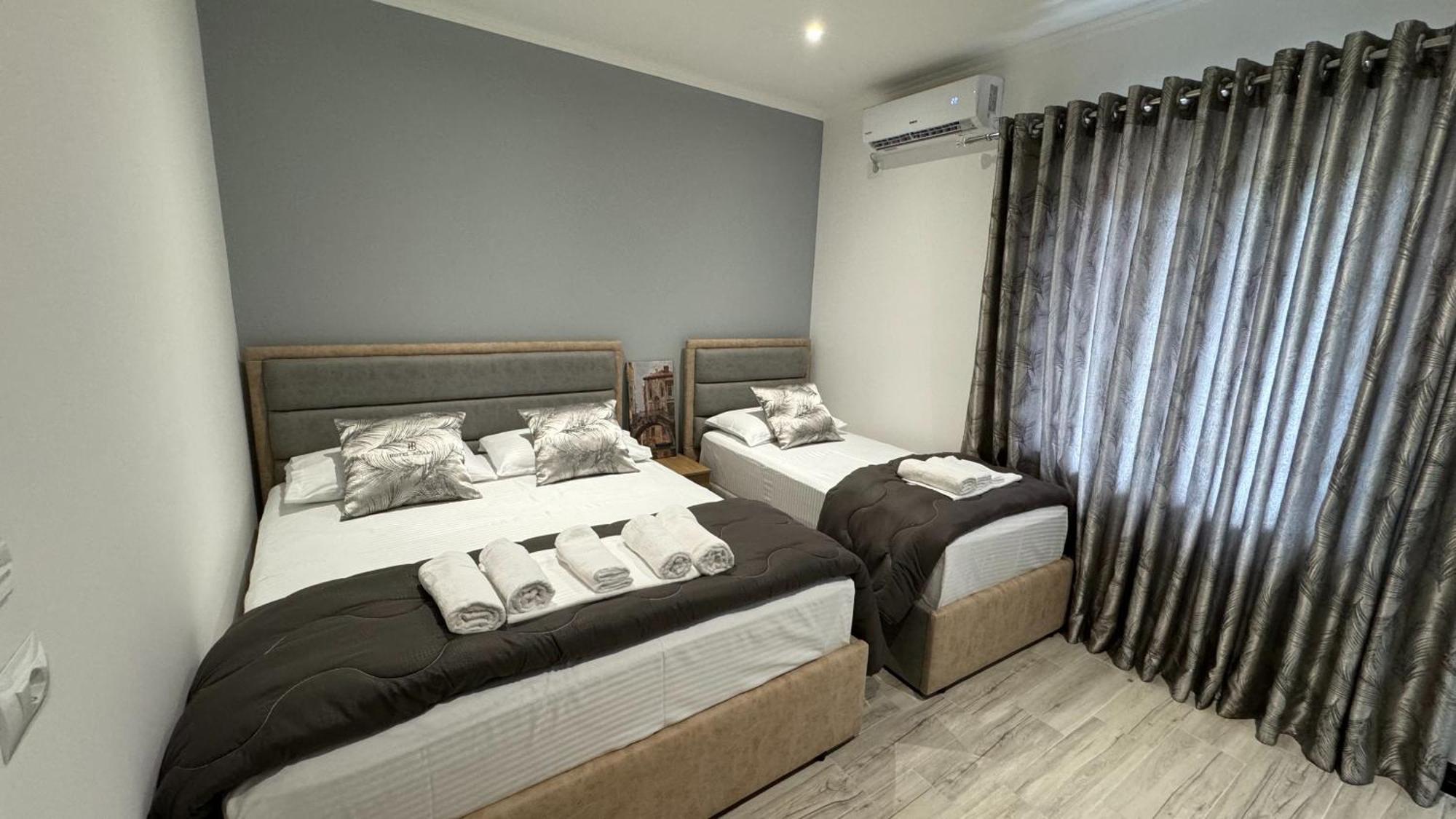 Hotel Bizant Permet Ngoại thất bức ảnh