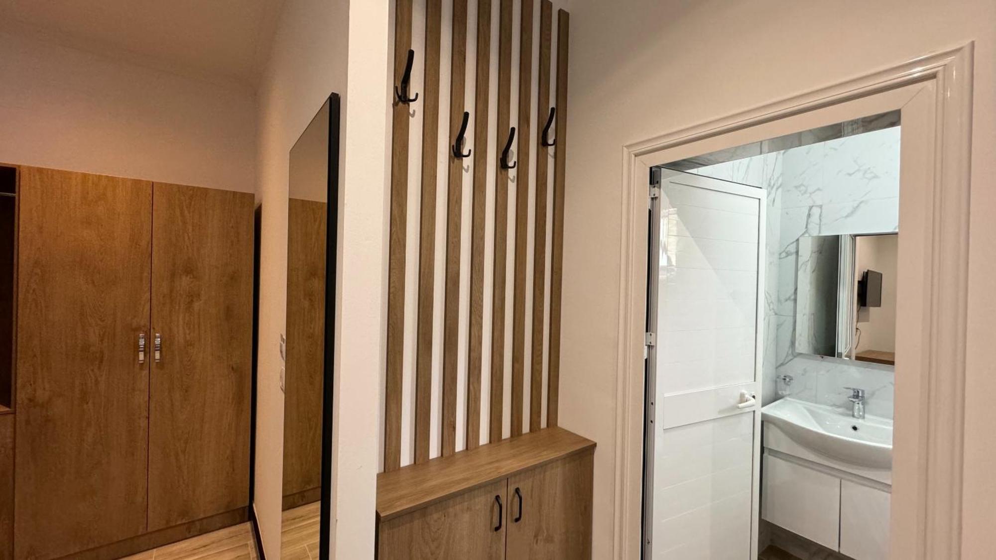 Hotel Bizant Permet Ngoại thất bức ảnh